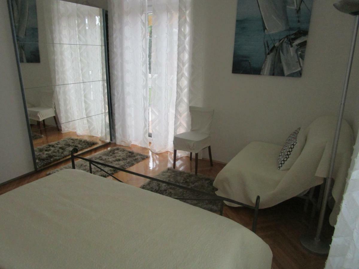 Apartments Radica Преко Екстериор снимка